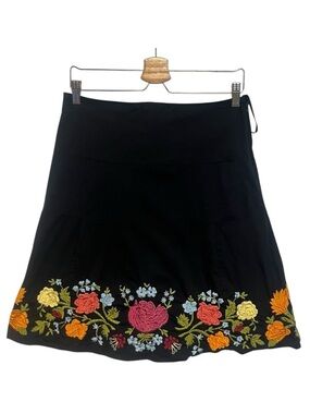 PERSAMAN New York Embroidery Skirt